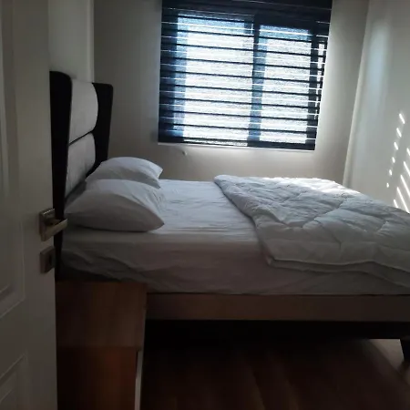 Seven Blue Apart Apartment